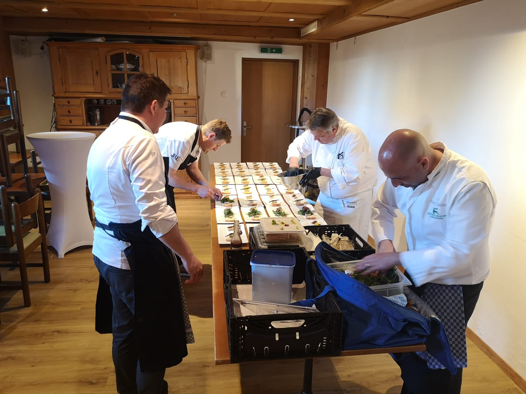 Gilde Chochete – 10 Hands Dinner im Hirschen Sangernboden