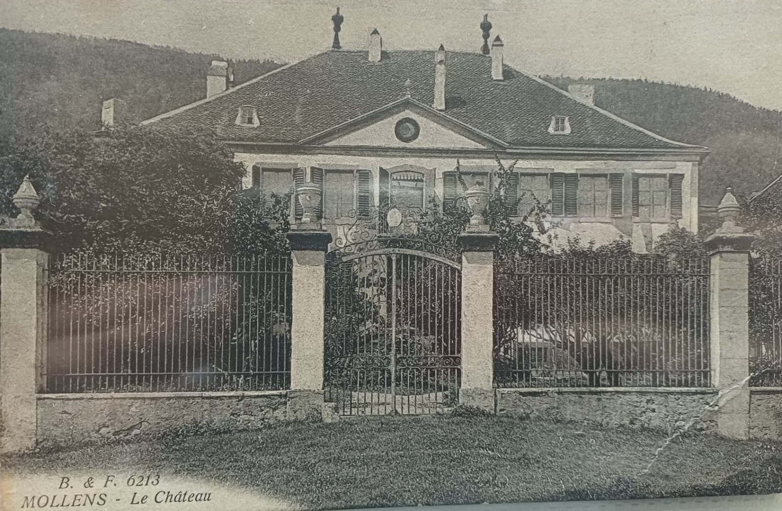 Commune de Mollens